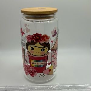 Glass Can Tumbler, 16 onzas, with bamboo Lid and Plastic Straw Included.